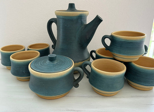 ✨  A Collector’s Treasure — Belgian Studio Pottery by Roger Guérin