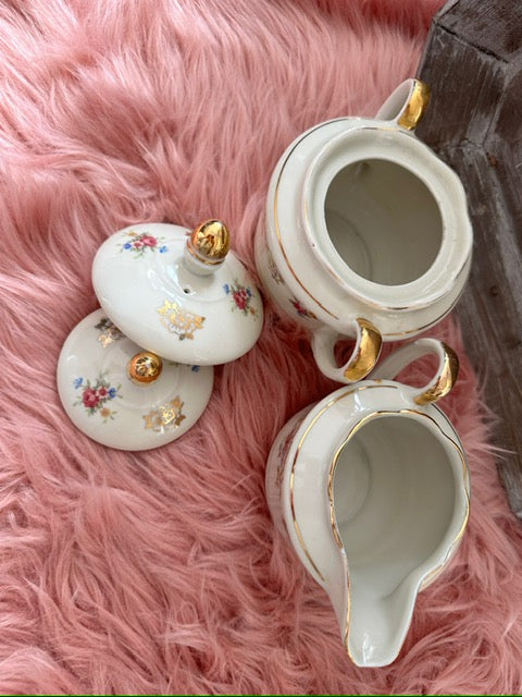 Vintage Mosa Maastricht Cream & Sugar Set – Hand-Painted Floral with Gold Accents