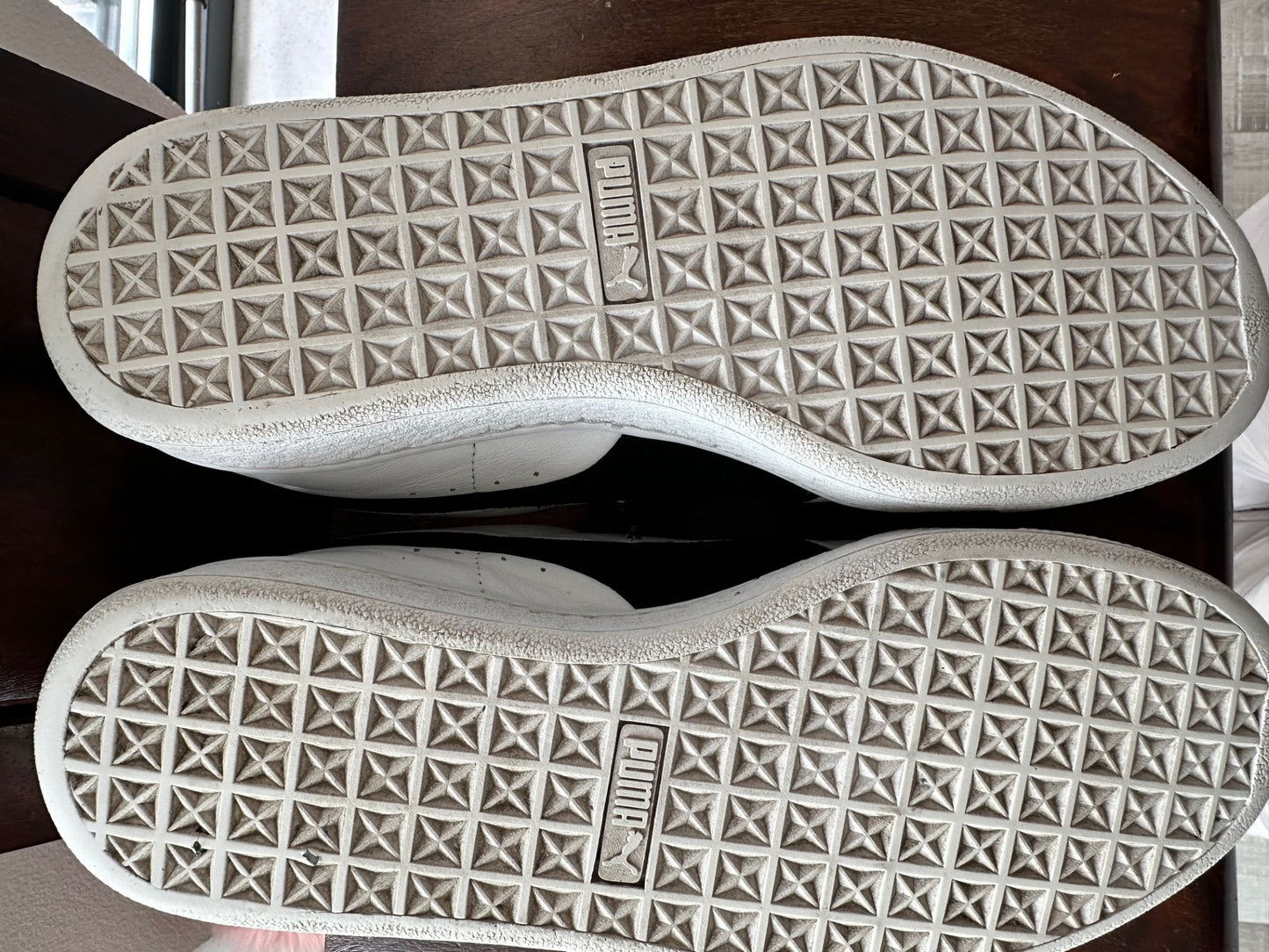 Coming Soon
PUMA x Karl Lagerfeld - White Low-Top Sneakers