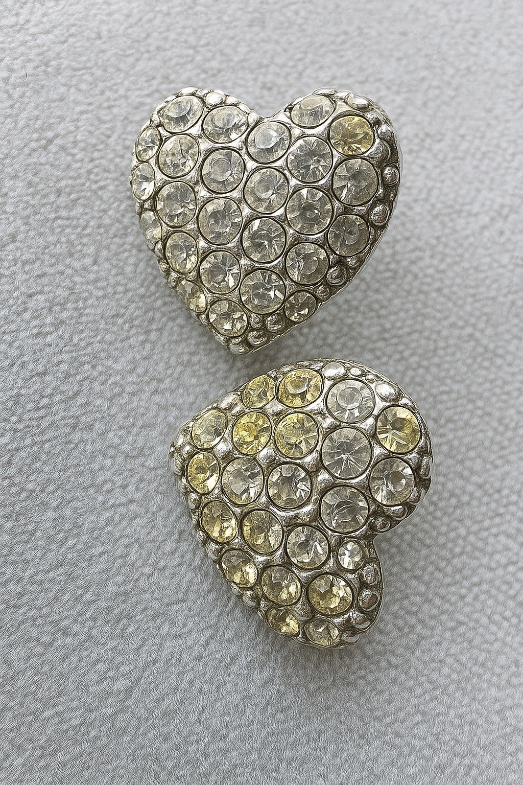 Vintage BEE Bijoux Heart Earrings – Crystal Pave Statemen
