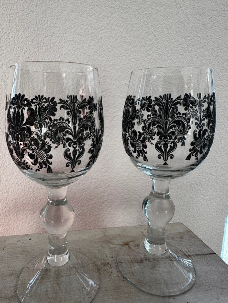 Baroque Black Flocked Wine Glasses – Set of 2  Maison Diana Collection
