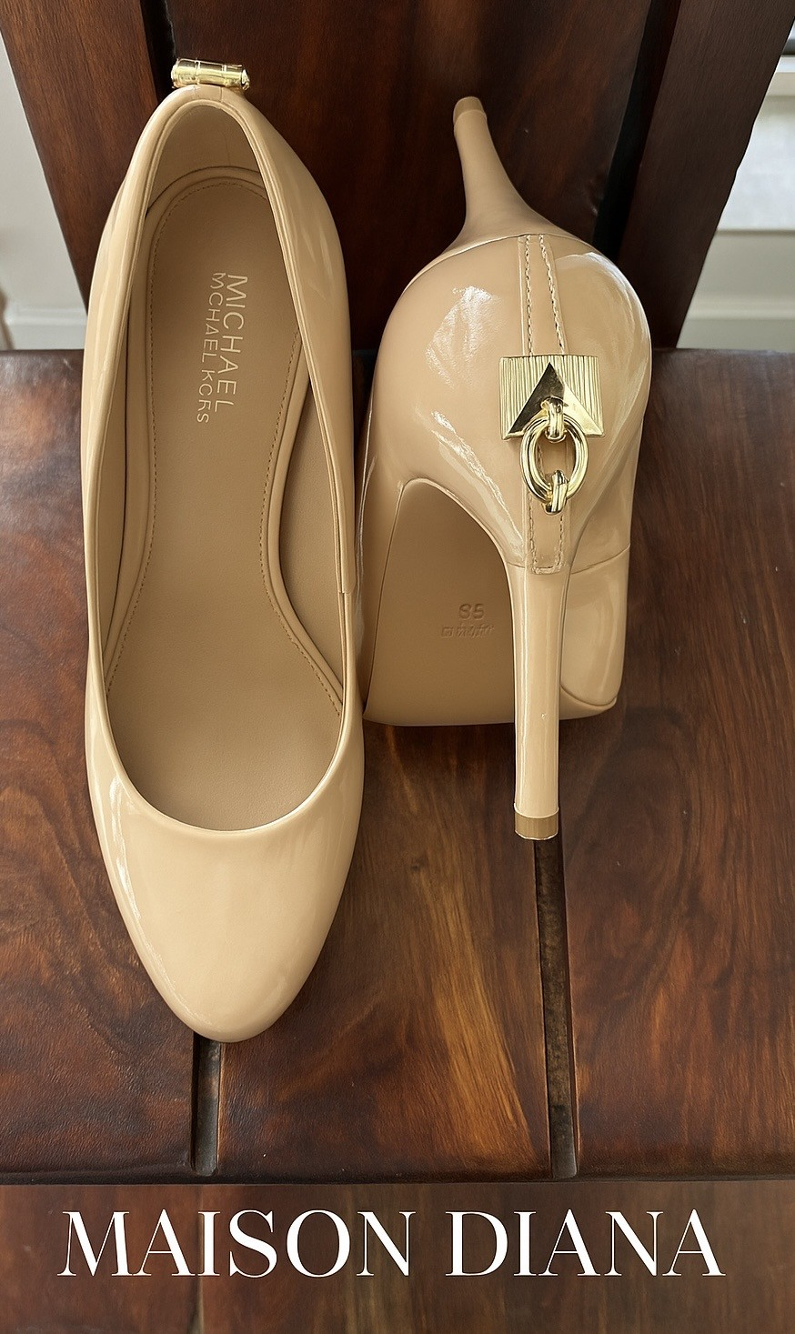 Michael Kors Nude Patent Leather Heels – Polished Elegance