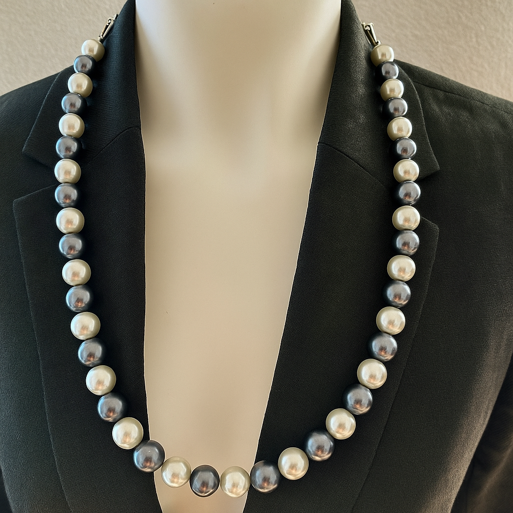 Bold Pearl Statement Necklace – Triple Tone