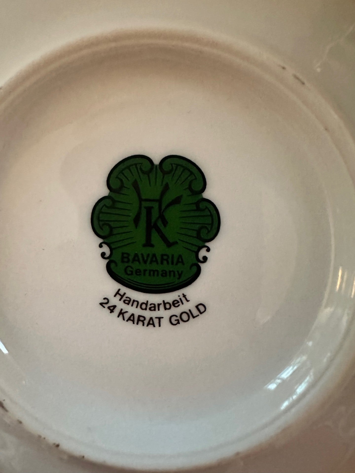 Vintage Bavarian Porcelain Teacup Set – 24K Gold Trim