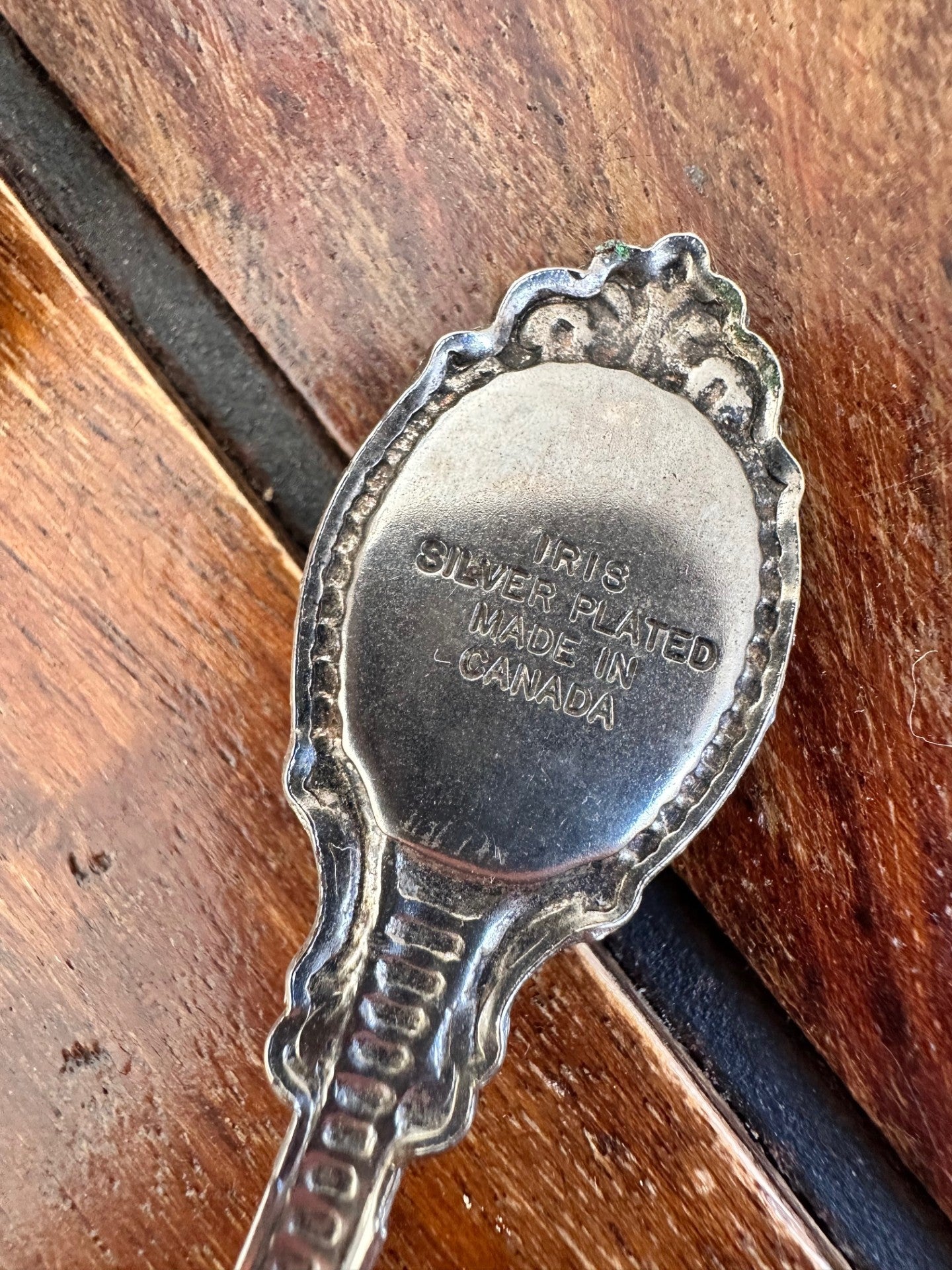 Worldwide Souvenir Spoon Collection – Set of 10 Vintage Collector Pieces