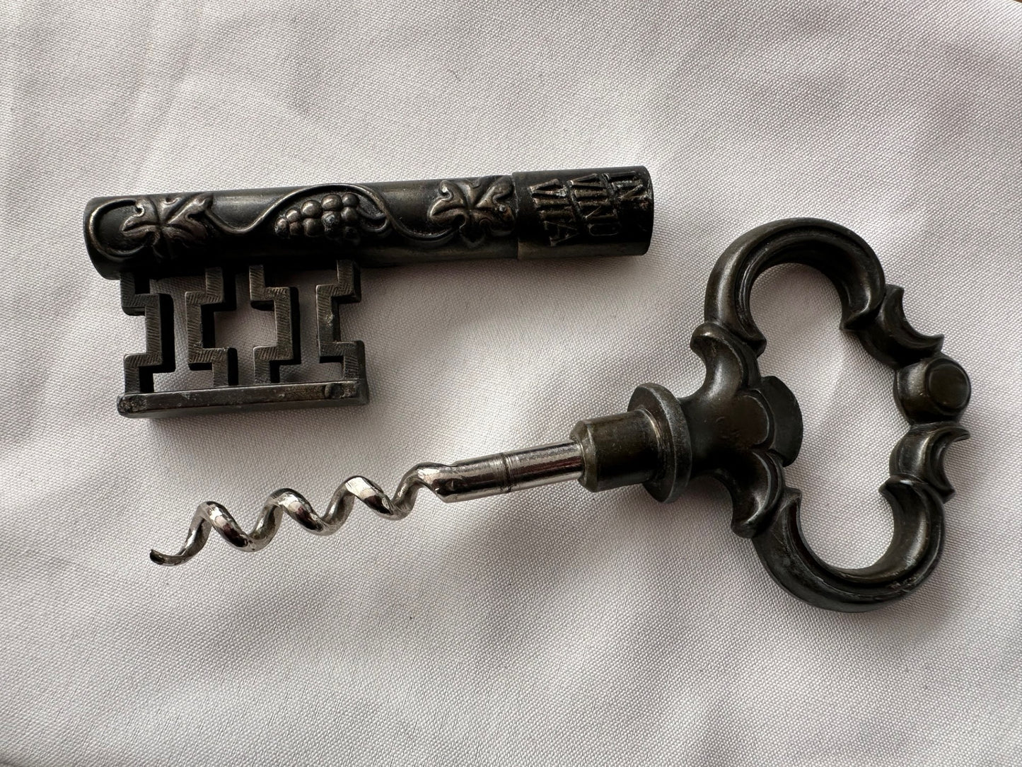 Decorative Key-Shaped Corkscrew – “In Vino Vita”