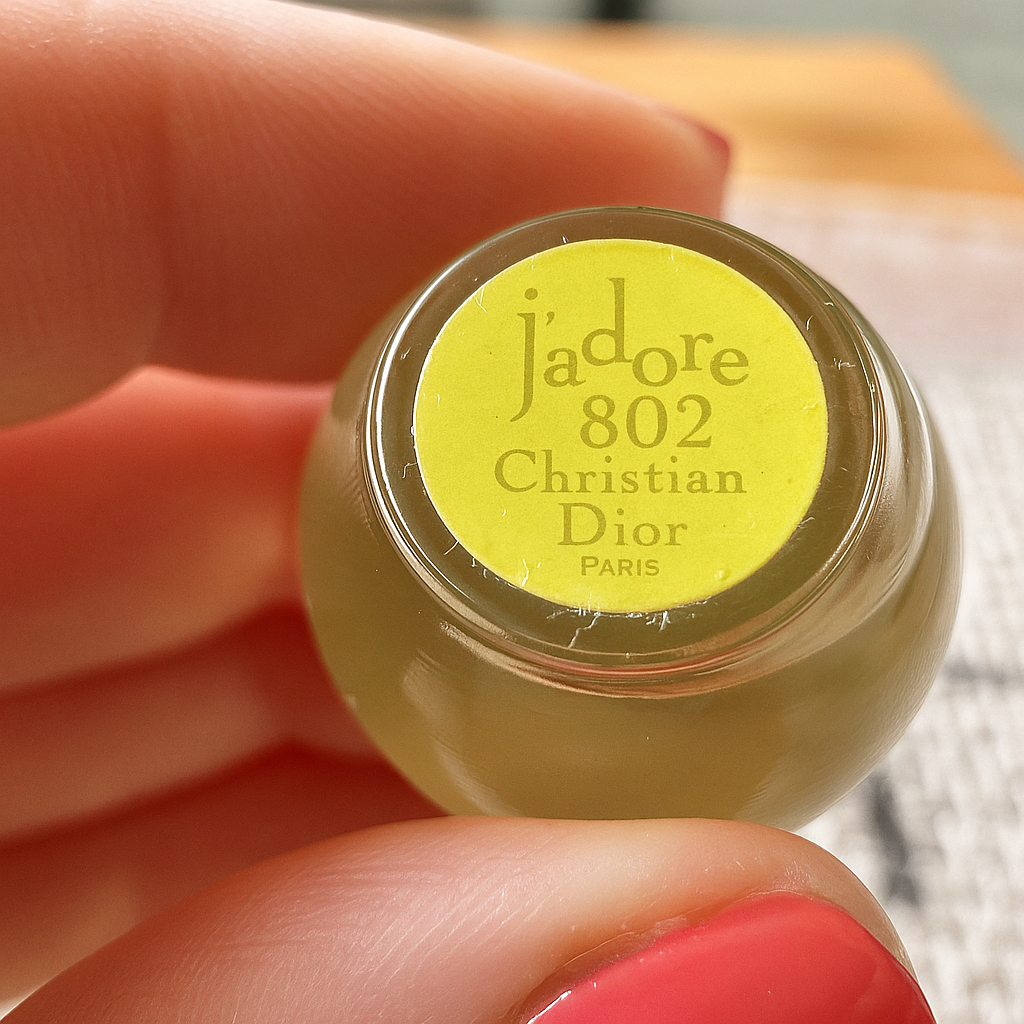 Vintage Dior “J’adore” Miniature – Early Edition (c. 1999)