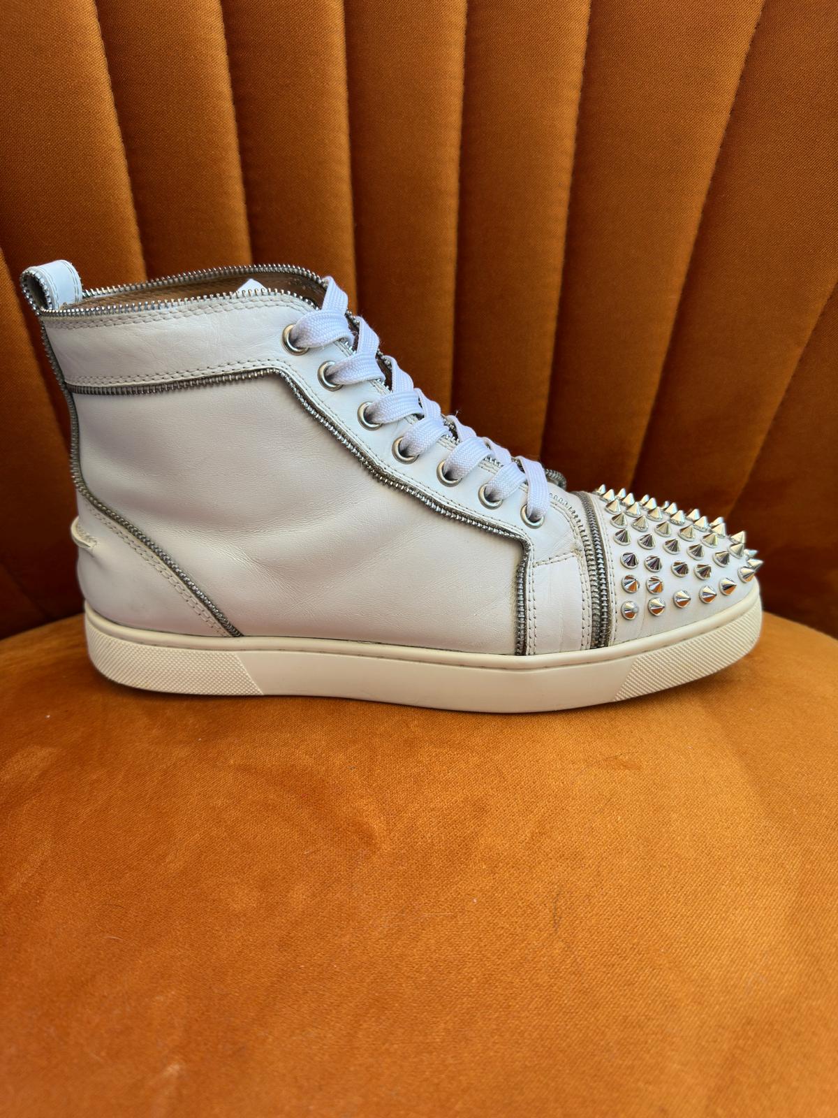Christian Louboutin Louis Spikes - High-Top Sneakers - Wit/Zilver