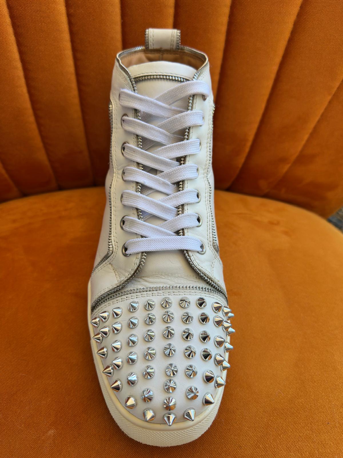 Christian Louboutin Louis Spikes - High-Top Sneakers - Wit/Zilver