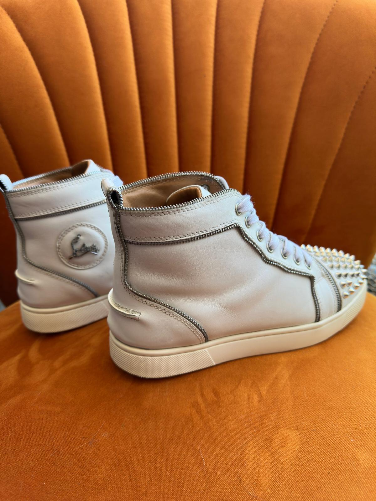 Christian Louboutin Louis Spikes - High-Top Sneakers - Wit/Zilver