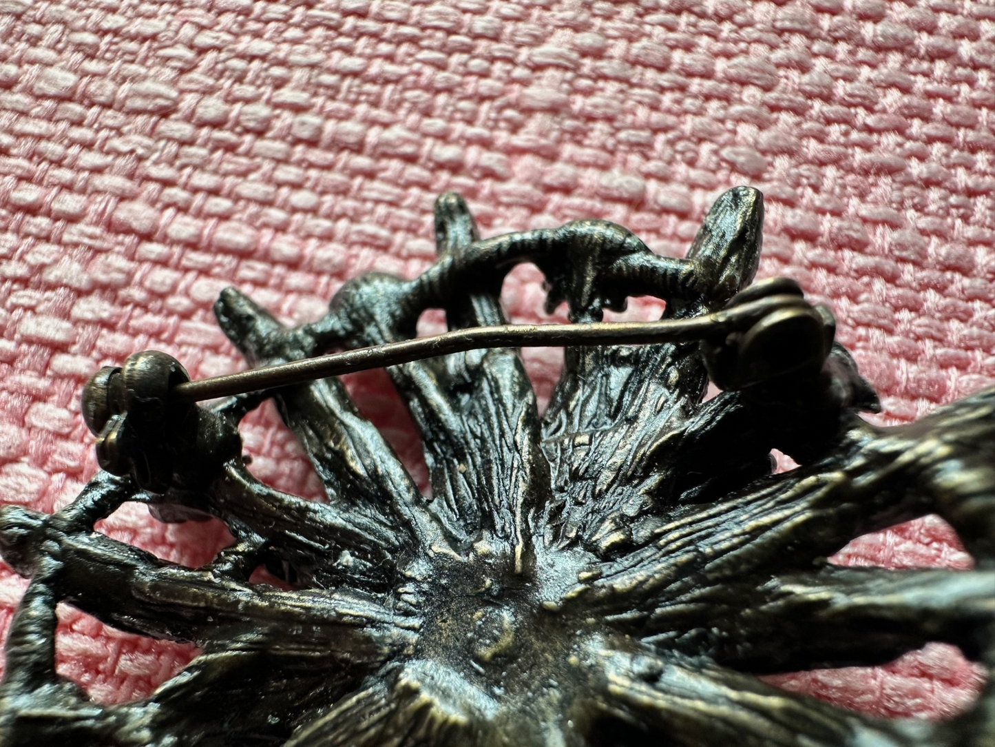 Vintage Bronze-Tone Starburst Brooch with Clear Rhinestones